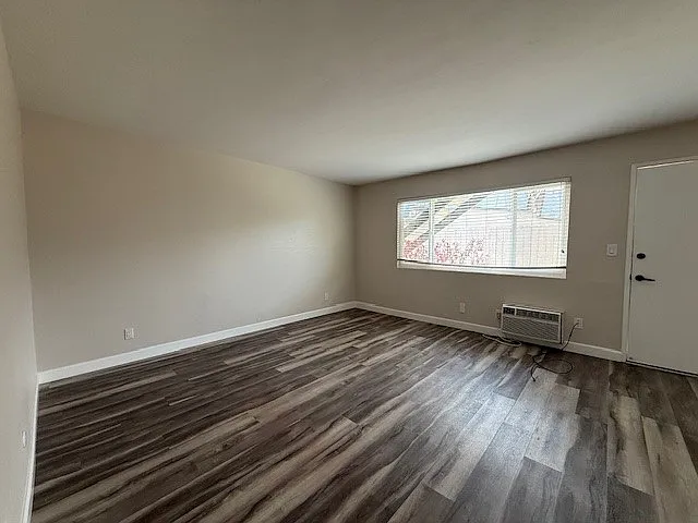 3361 Dale St #2C — Photo 5