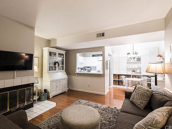 3rd image of 23903 Del Monte Dr Unit 59
