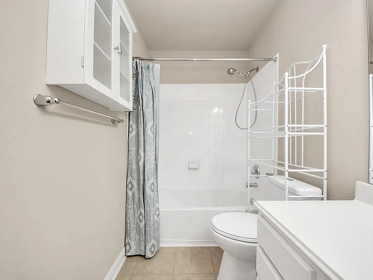 1251 Glenwood Canyon Ln — Photo 21