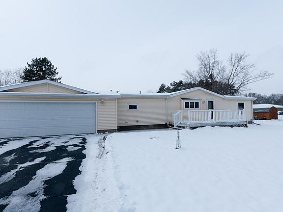 2nd image of 1412 Birchwood Ln