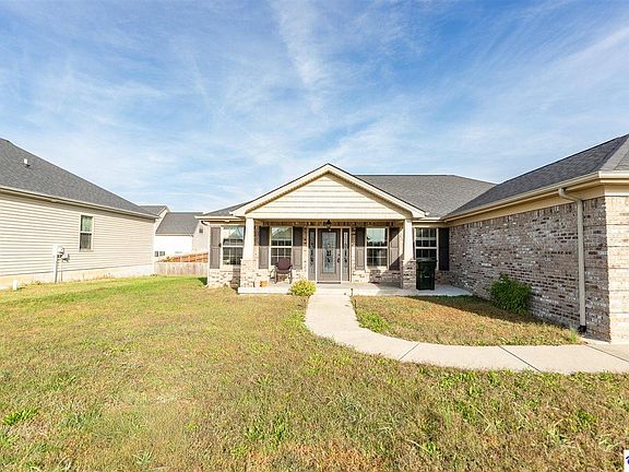 2nd image of 310 Riesling Way