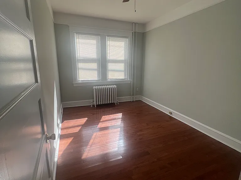 90 N Elmwood Ave #3 — Photo 7