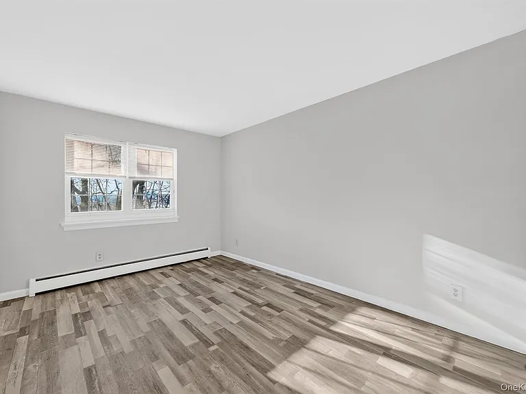 4 Colonial Rd #96 — Photo 11