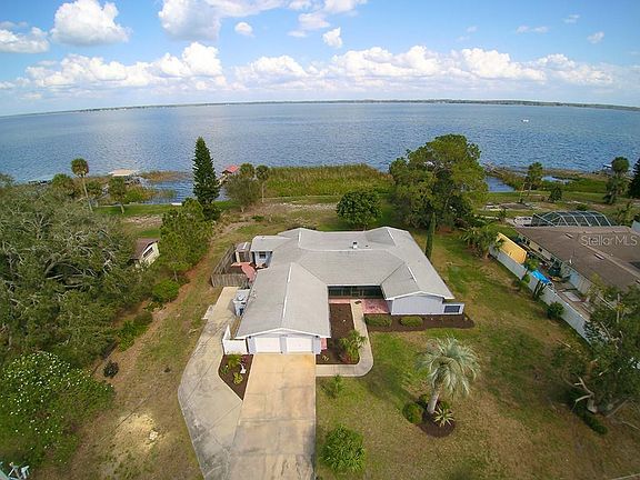 3rd image of 33514 Picciola Dr