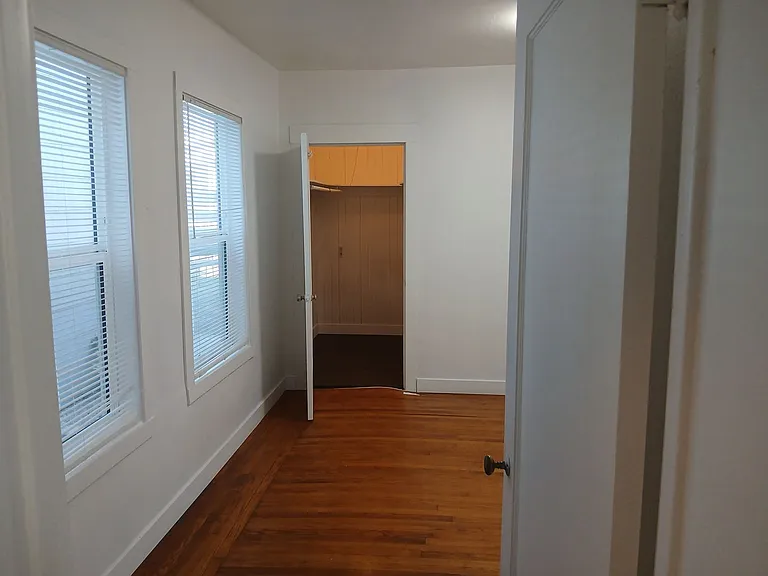 801 Taylor St — Photo 12