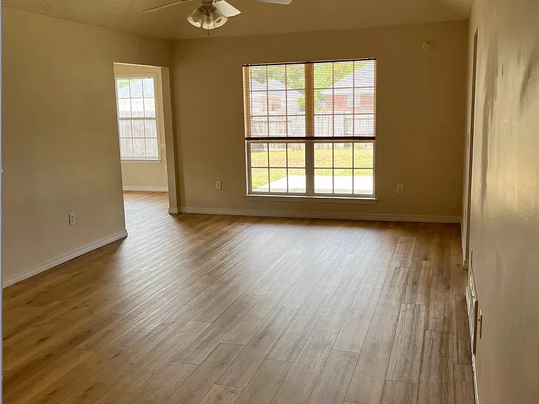 22649 Black Bear Ln — Photo 4