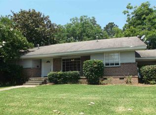 304 1st Ave SW, Magee, MS 39111