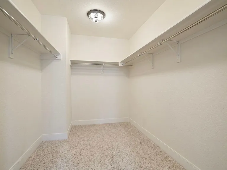 7016 Lickeen Ct — Photo 24