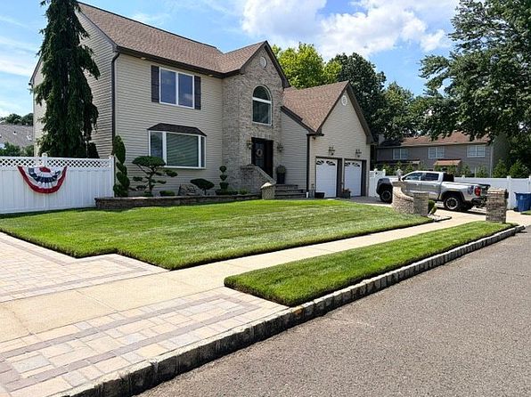 2 Cleveland Ave