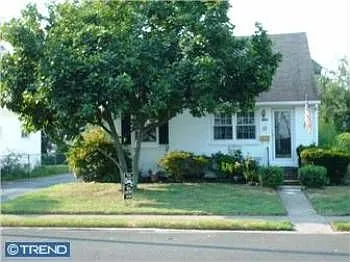 3520 Llanberis Ave photo 1