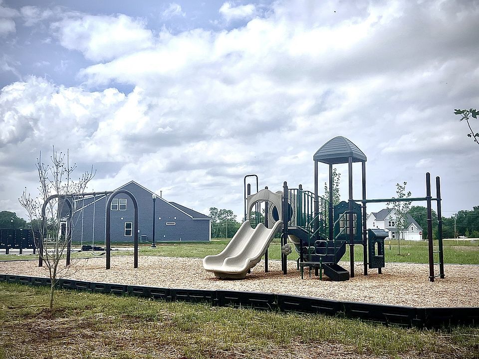 2nd image of 7707 Danswerk Lot 46