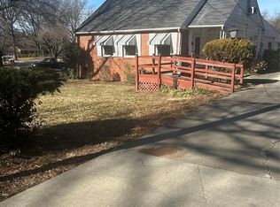 500 W Cama St, Charlotte, NC 28217