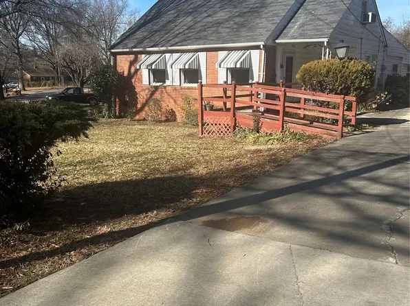 500 W Cama St, Charlotte, NC 28217