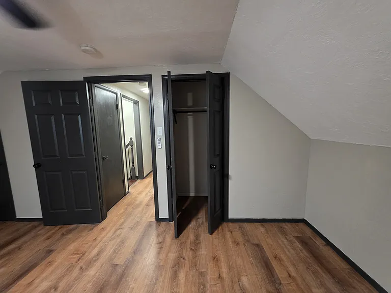 641 Redstone Ave — Photo 24