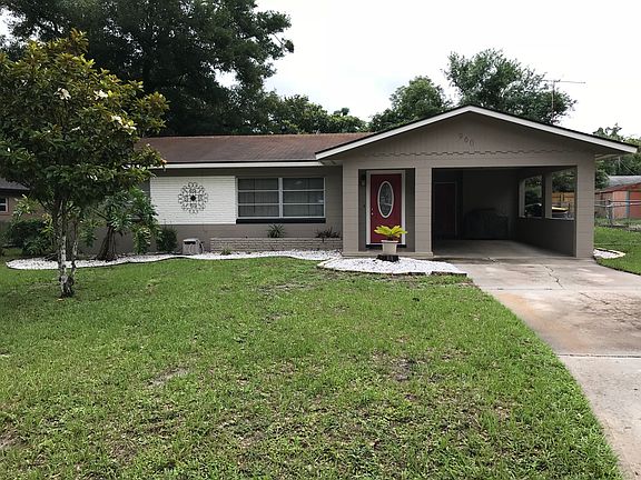 2nd image of 960 Garden Ln