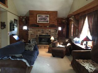 2883 De Noon Rd, Caledonia, NY 14423