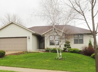 909 Engelhart Dr, Madison, WI 53713