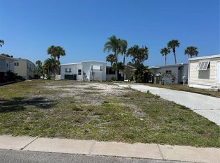 530 Water Lily Dr #163, Venice, FL 34293