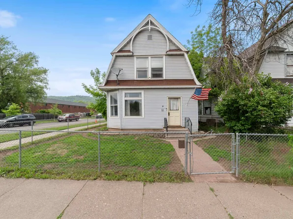 30 N 25th Ave W, Duluth, MN 55806