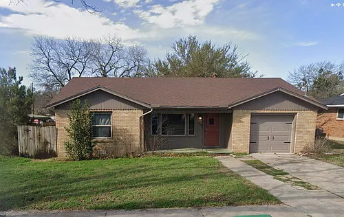 1030 N Isla St Photo 1