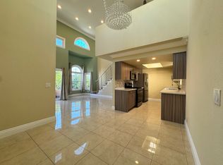5102 Tujunga Ave APT 12, North Hollywood, CA 91601