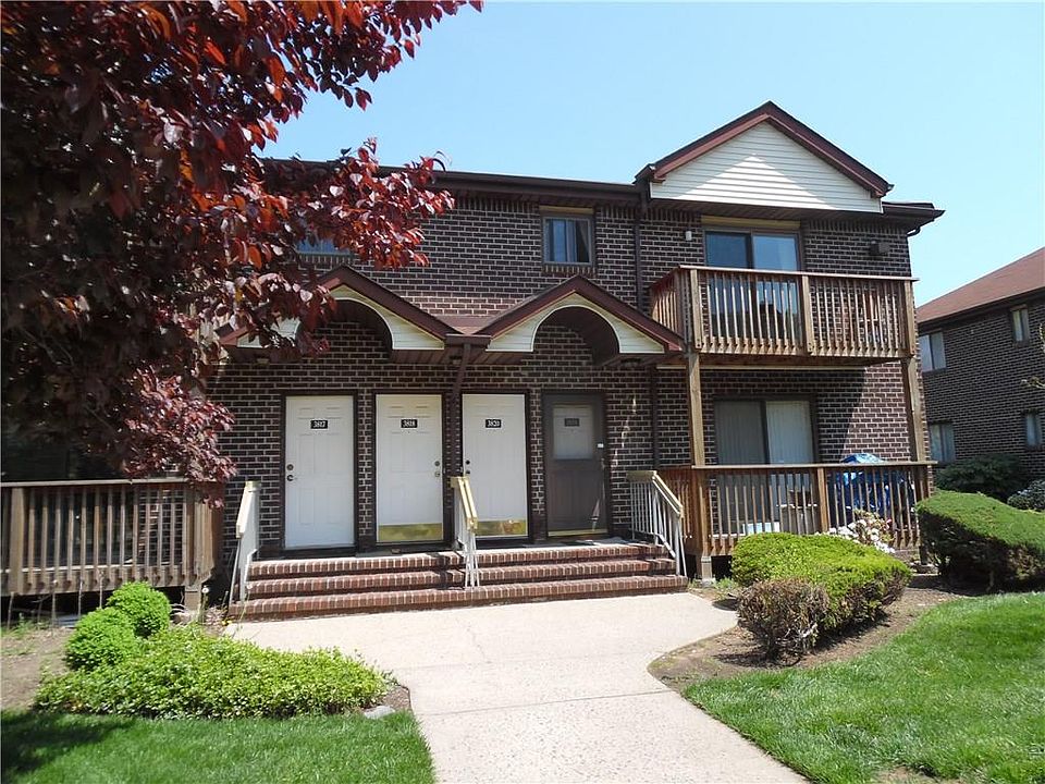 1st image of 3820 Birchwood Ct #38