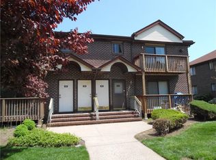 3820 Birchwood Ct #38, North Brunswick, NJ 08902