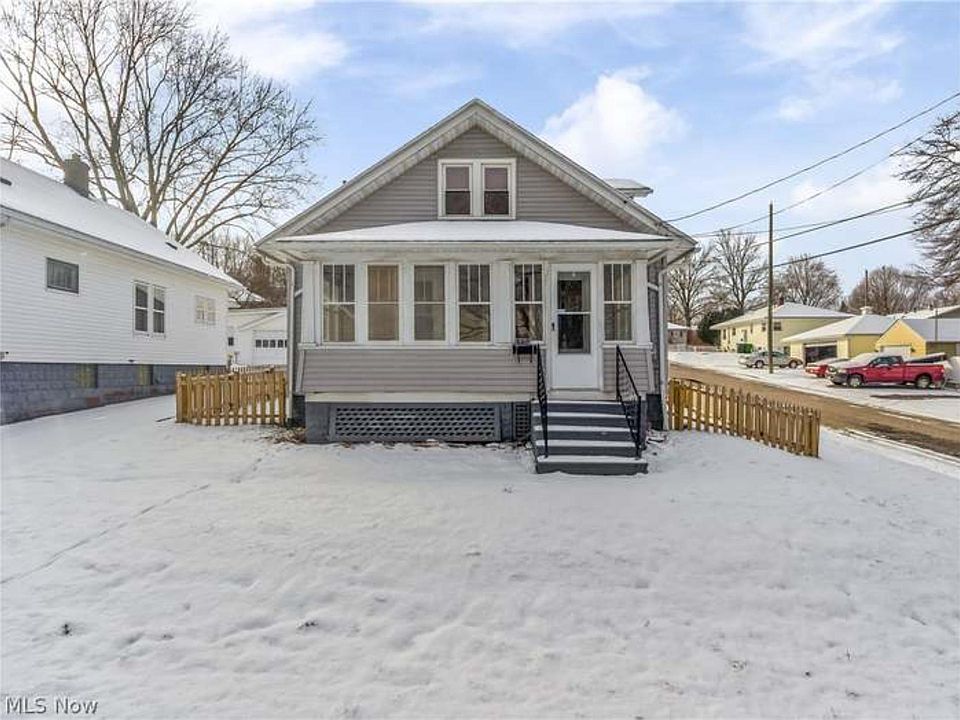 1st image of 322 Washington Ave