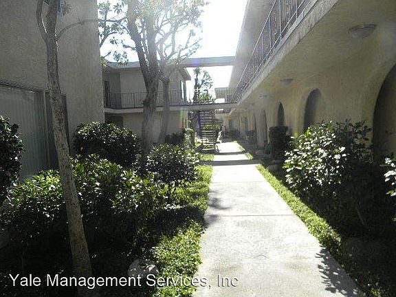 3rd image of 7909 Topanga Cyn Blvd APT 234