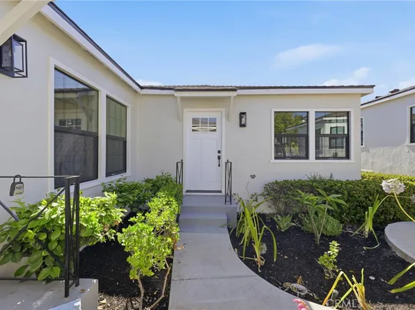 1983 N Lake Ave, Altadena, CA 91001