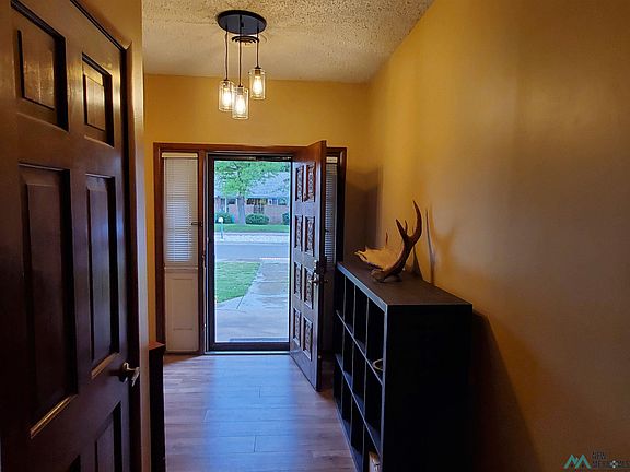5th image of 1206 De Bremond Dr