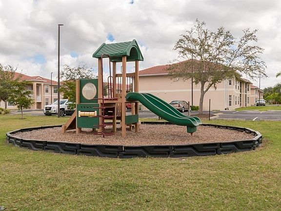 2nd image of 8513 Bernwood Cove Loop APT 206