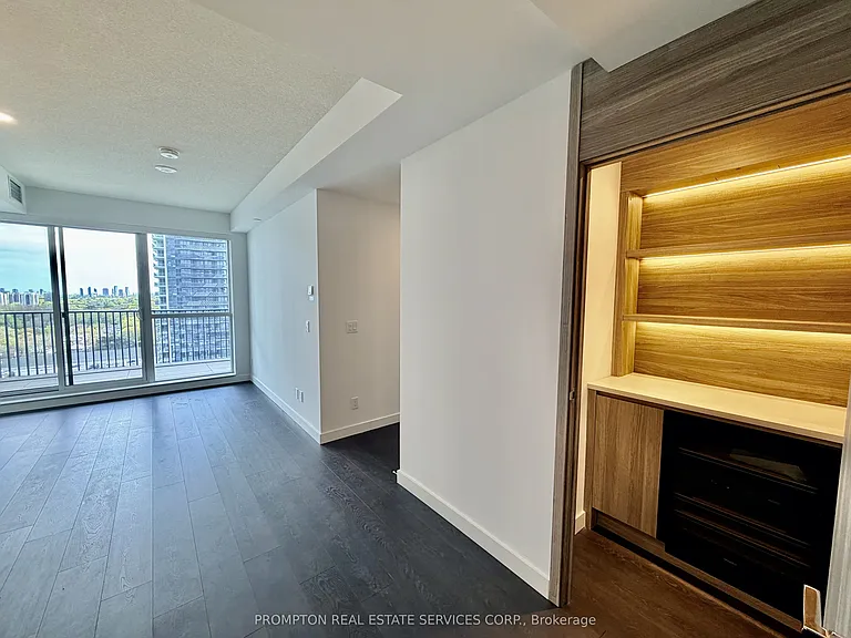 68 Esther Shiner Blvd #1702 — Photo 7