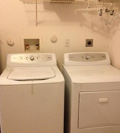 3rd image of 6450 Catalina Ln