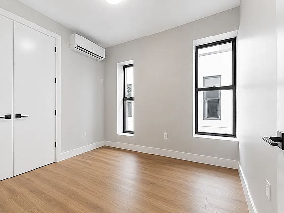 3rd image of 1369 Saint Johns Pl #2D