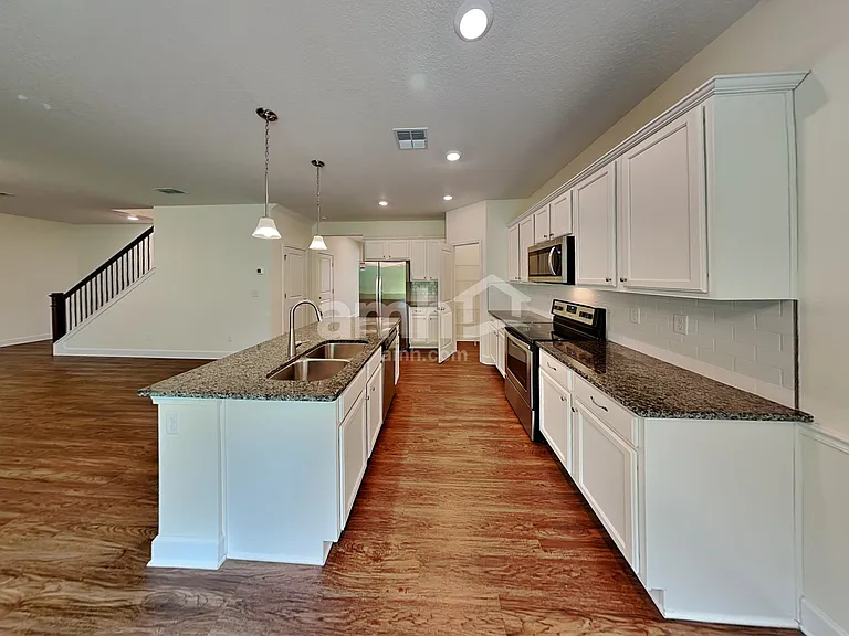 3013 Eagle Bluff Way — Photo 3