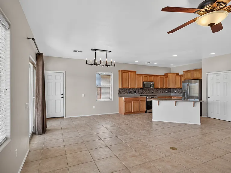 6028 S Meadow Breeze Dr — Photo 16