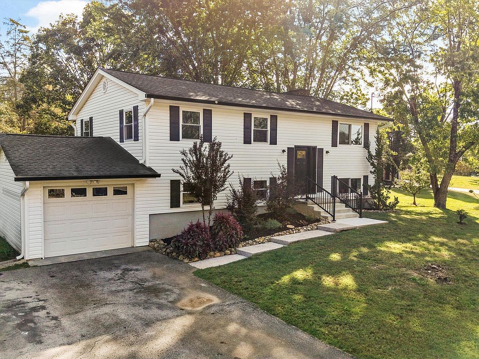 1st image of 712 Owl Hollow Rd