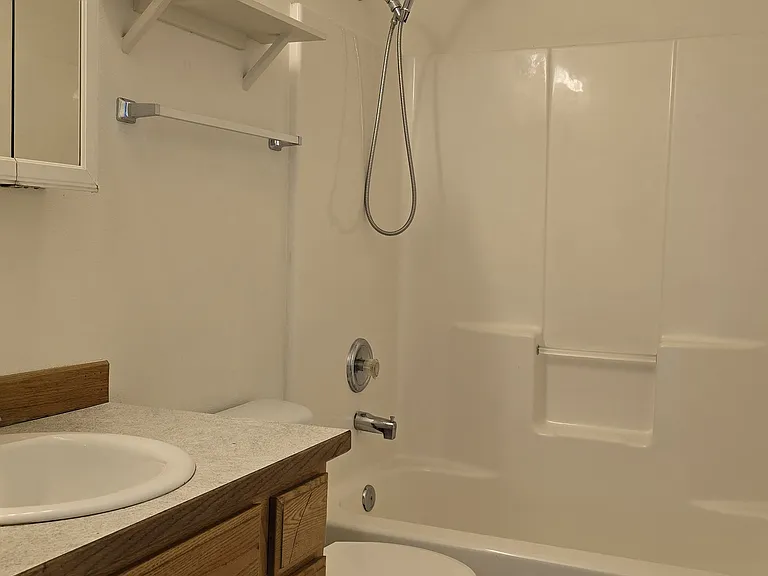 116 W 20th Ave #B — Photo 5