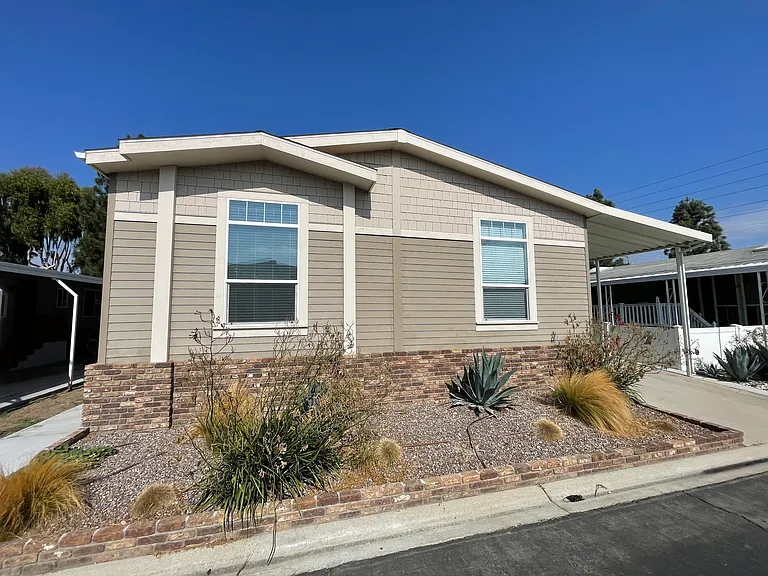 3595 Santa Fe Ave #227 — Photo 16