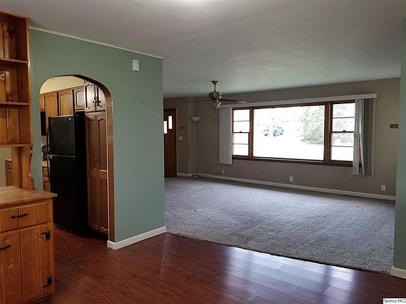 5th image of 531 E Main St
