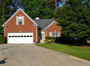 1038 Rolling Rock Ct, Sugar Hill, GA 30518