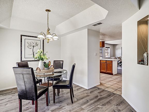 5th image of 7617 Eagle Rock Ave NE