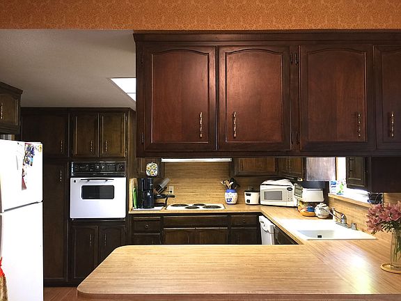 5th image of 6916 Greenhaven Dr