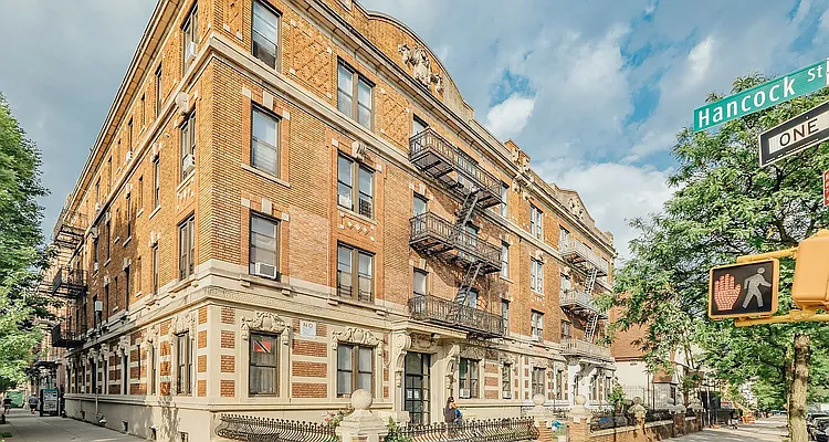 Rented by MADEHOME | media 7