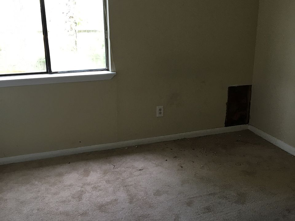1st image of 3669 Ballestero Dr S