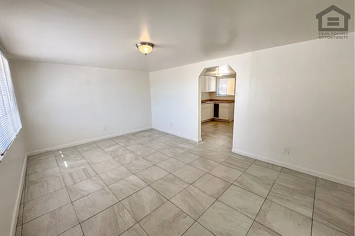 308 E Vogel Ave #3 — Photo 11