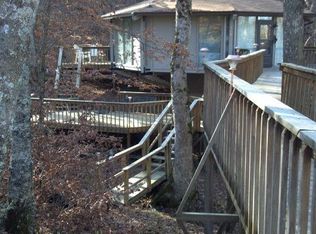 122 Staghorn Hollow Rd, Beech Mountain, NC 28604