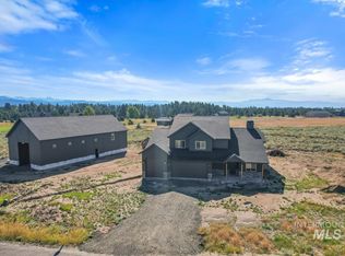 13270 Kokanee Dr, Donnelly, ID 83615