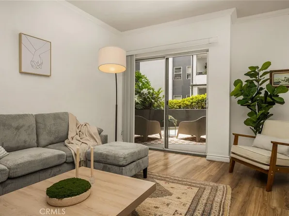 838 Pine Ave Unit 113, Long Beach, CA 90813